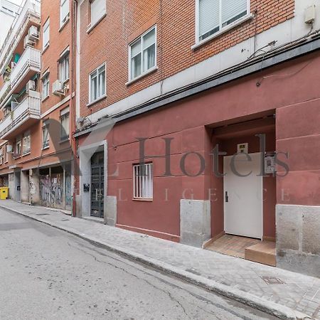 Ayz Luis Cabrera-Auto Check-In Property Мадрид Екстериор снимка